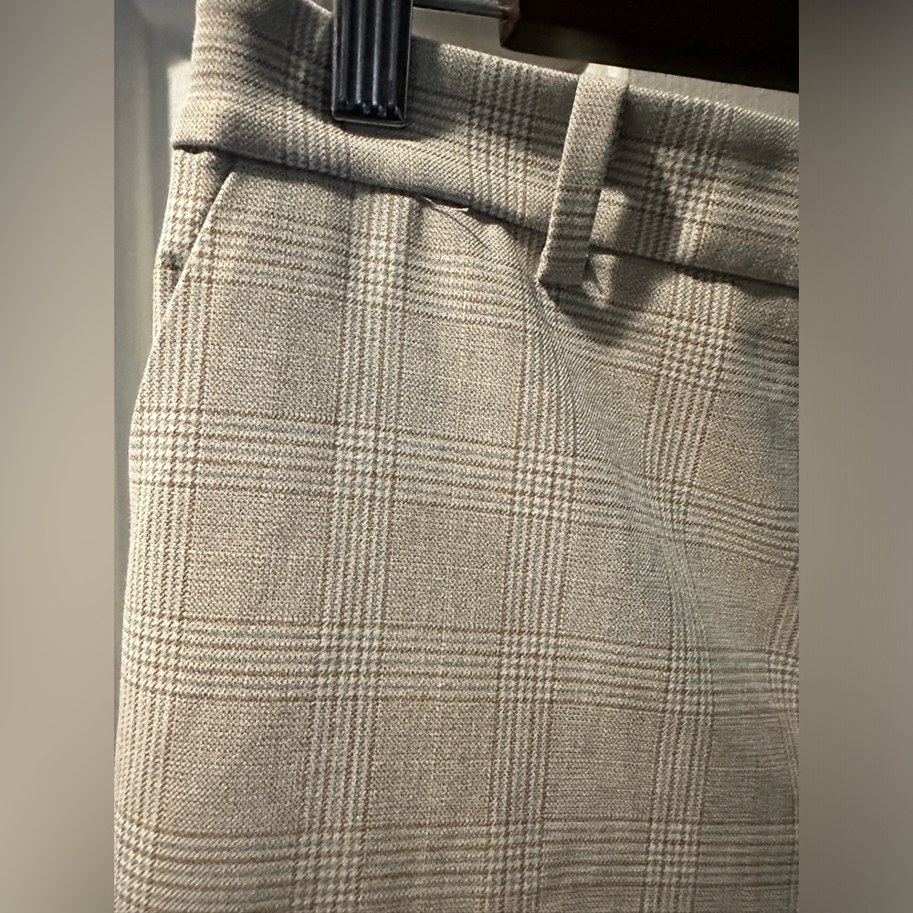 Uniqlo Spring plaid pants - Picture 2 of 3